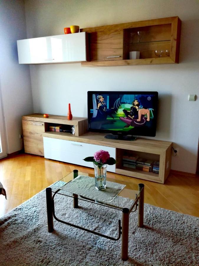 Apartment Mia - Spacious Apartment On 85 M2 With Beautiful Sea View Traù Esterno foto