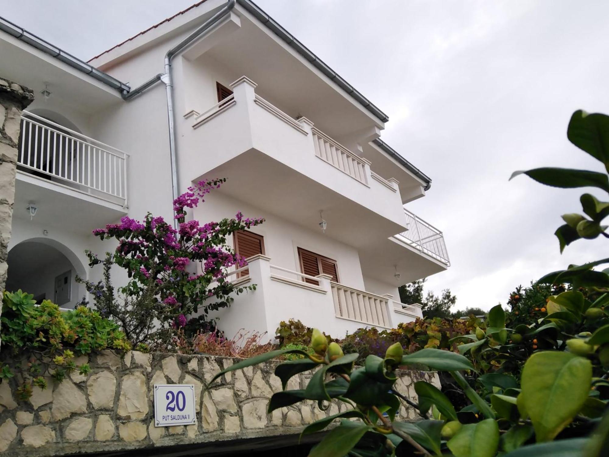 Apartment Mia - Spacious Apartment On 85 M2 With Beautiful Sea View Traù Esterno foto