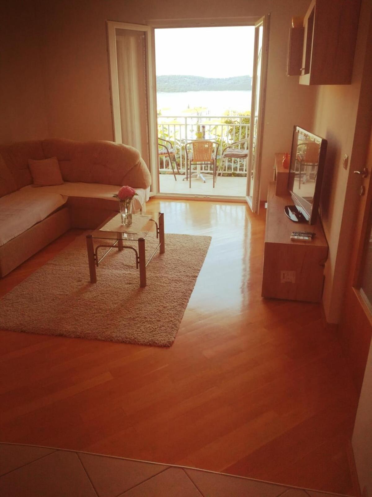 Apartment Mia - Spacious Apartment On 85 M2 With Beautiful Sea View Traù Camera foto