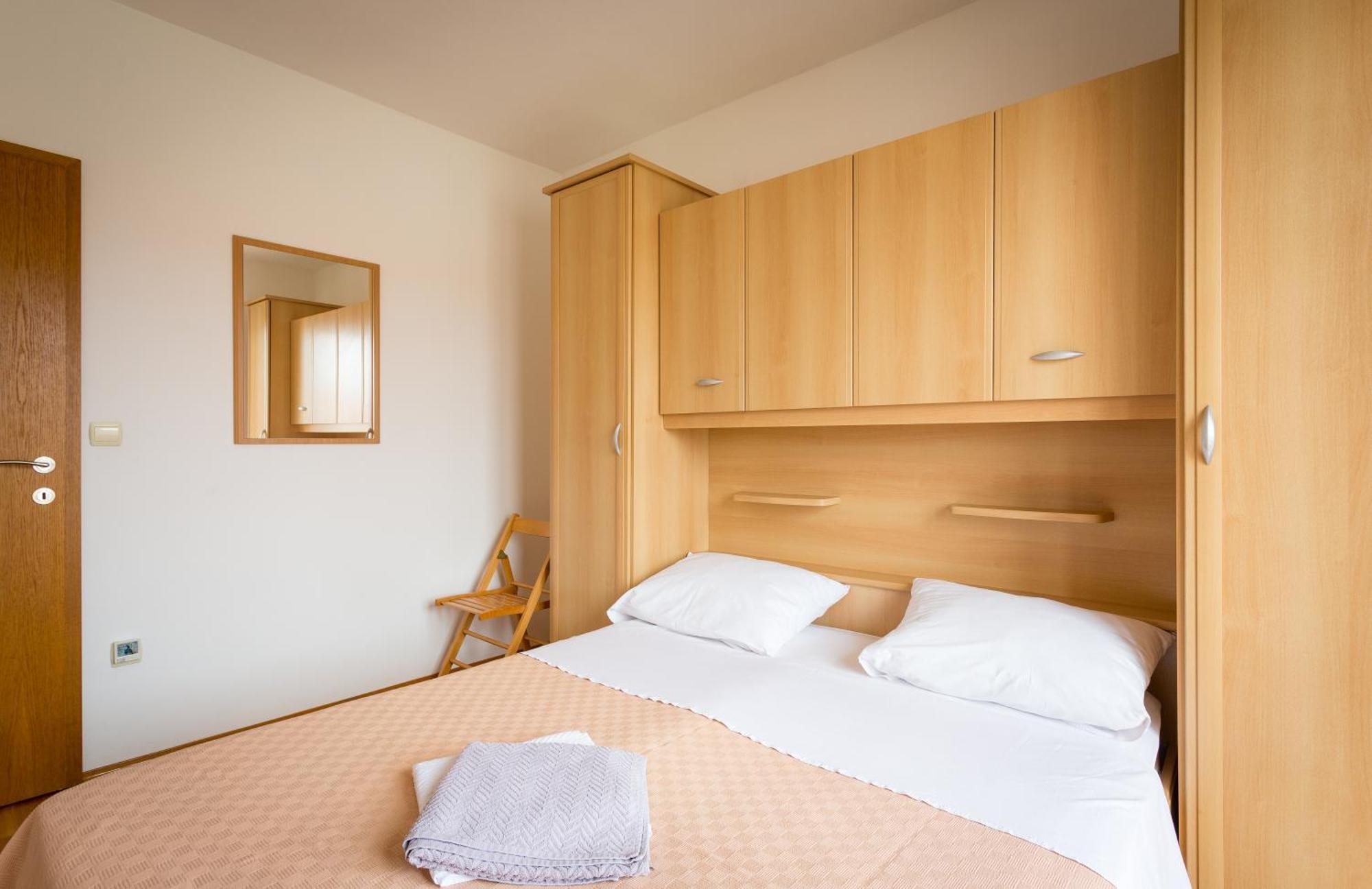 Apartment Mia - Spacious Apartment On 85 M2 With Beautiful Sea View Traù Esterno foto