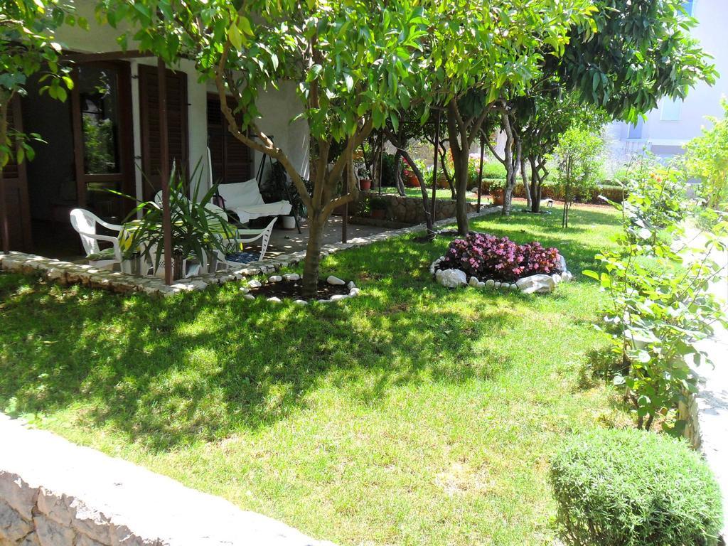 Apartment Mia - Spacious Apartment On 85 M2 With Beautiful Sea View Traù Esterno foto
